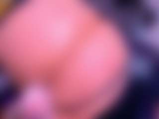 Live cam show with Bigassmonic - Role Play MILF on alttransgirls