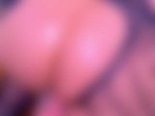 Live cam show with Bigassmonic - Latina Mature on https://playwithruby.com | colombia