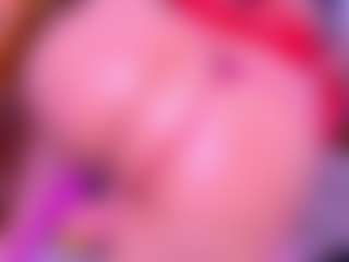 Live cam show with Bigassmonic - Smoking on Camsoda