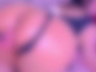 Live cam show with Bigassmonic - Spank Curvy on Camsoda