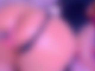 Live cam show with Bigassmonic - Tease Mature on Camsoda