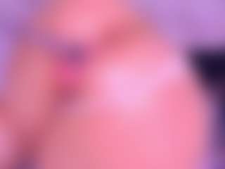 Live cam show with Bigassmonic - Middle Aged on WildCum