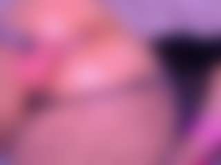 Live cam show with Bigassmonic - Curvy Middle Aged on WildCum
