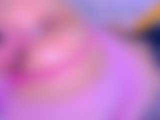 Live cam show with Bigassmonic - Smoking on Dare Cams
