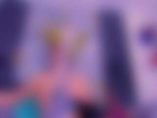 Lorena's Live Sex Cam Show