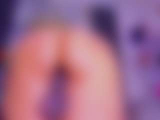 Lorena's Live Sex Cam Show
