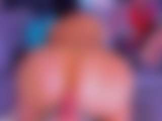 Live cam show with Lorena - Public on CamClone
