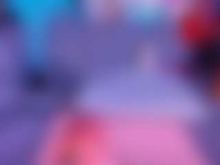 Lorena MILF webcam performer live streaming