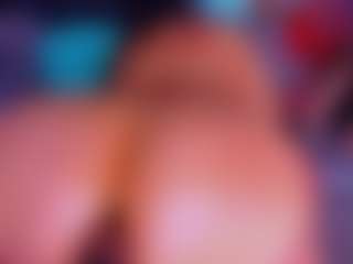 Live cam show with Lorena - Athletic White on SpankPalCams | colombia