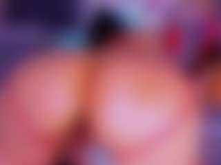 Live cam show with Lorena - Ass Clapping on SpankPalCams