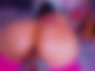 Lorena's Live Sex Cam Show