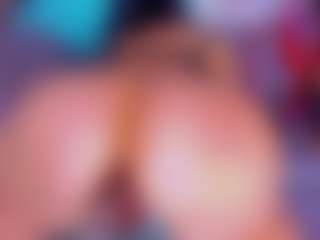 Lorena's Live Sex Cam Show