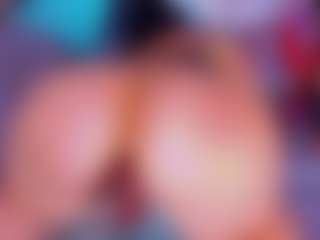 Lorena's Live Sex Cam Show