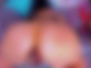 Lorena's Live Sex Cam Show