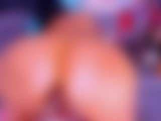 Lorena's Live Sex Cam Show