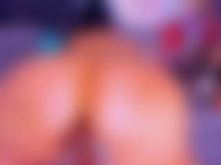 Lorena's Live Sex Cam Show