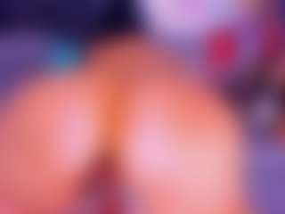 Lorena's Live Sex Cam Show