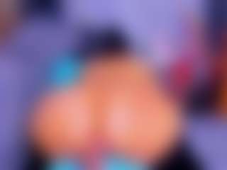Live cam show with Lorena - Ass Clapping on StripNow