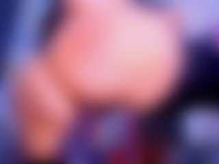 Live cam show with Lorena - Mature on friskycurves.com