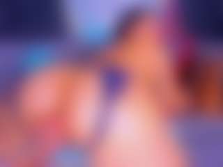 Live cam show with Lorena - Mature on Camsoda