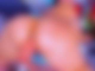 Lorena MILF webcam performer live streaming
