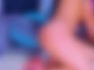Live cam show with Lorena - Public MILF on https://playwithruby.com