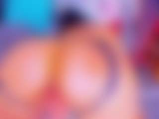 Live cam show with Lorena - Public on Camsoda