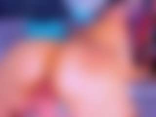 Live cam show with Lorena - Ass Clapping on SinfulBabes