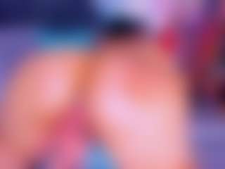 Lorena MILF webcam performer live streaming