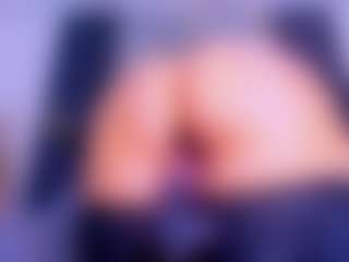 Live cam show with Lorena - Squirt Mature on Milfs Live