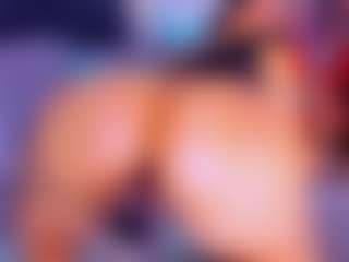 Live cam show with Lorena - Ass Clapping on Big Tits