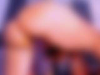 Live cam show with Lorena - Athletic Public on boobsie.com
