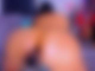 Live cam show with Lorena - BBW MILF on live18s.com