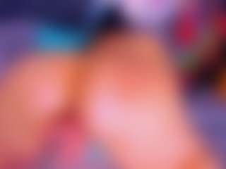 Lorena's Live Sex Cam Show
