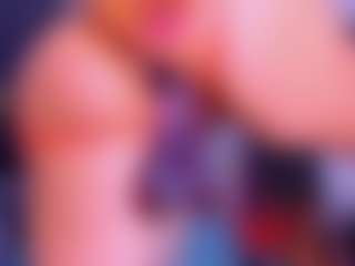 Live cam show with Lorena - Public Mature on fuklive.com