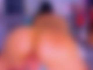 Live cam show with Lorena - Smoking on live.xheat.ai