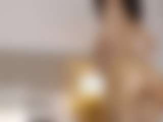 Live cam show with Emma williams - Lovense Teen (18+) on UwU Esports