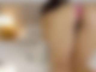 Live cam show with Emma williams - Interactive on instabang