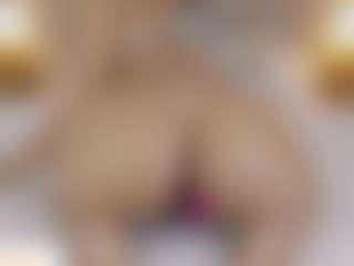 Live cam show with Emma williams - Italian Young Adult on fapnchat | colombia