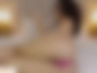 Live cam show with Emma williams - Lingerie on 1on1-livenow