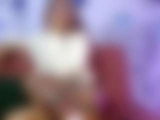 Live cam show with viol3ta_ - Average on Soda Cam