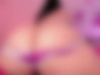Live cam show with VERO - Arab BBW on Mixed Magazine Live