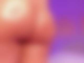 Live cam show with majo-rose - Ass Bouncing on TeamSkeetLive