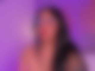 Live cam show with majo-rose - Striptease on Camsoda