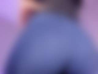 Live cam show with majo-rose - Lesbian on Camsoda