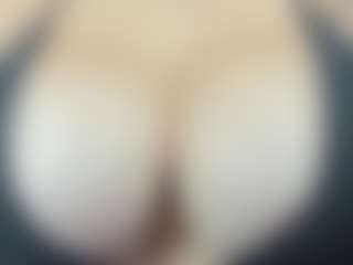 Live cam show with nayla-thompson - Thong on crypto-cams