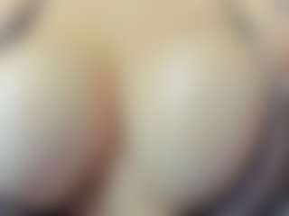 nayla-thompson's Live Sex Cam Show
