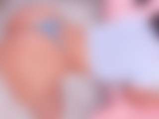 Live cam show with LenaThompson - Flashing on Camsoda