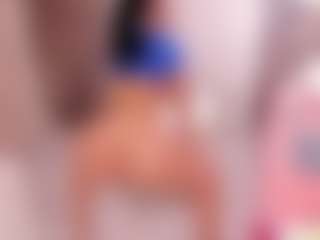 Live cam show with LenaThompson - Lovense on camtv
