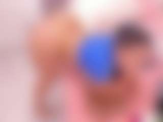 Live cam show with LenaThompson - Tease on instabang